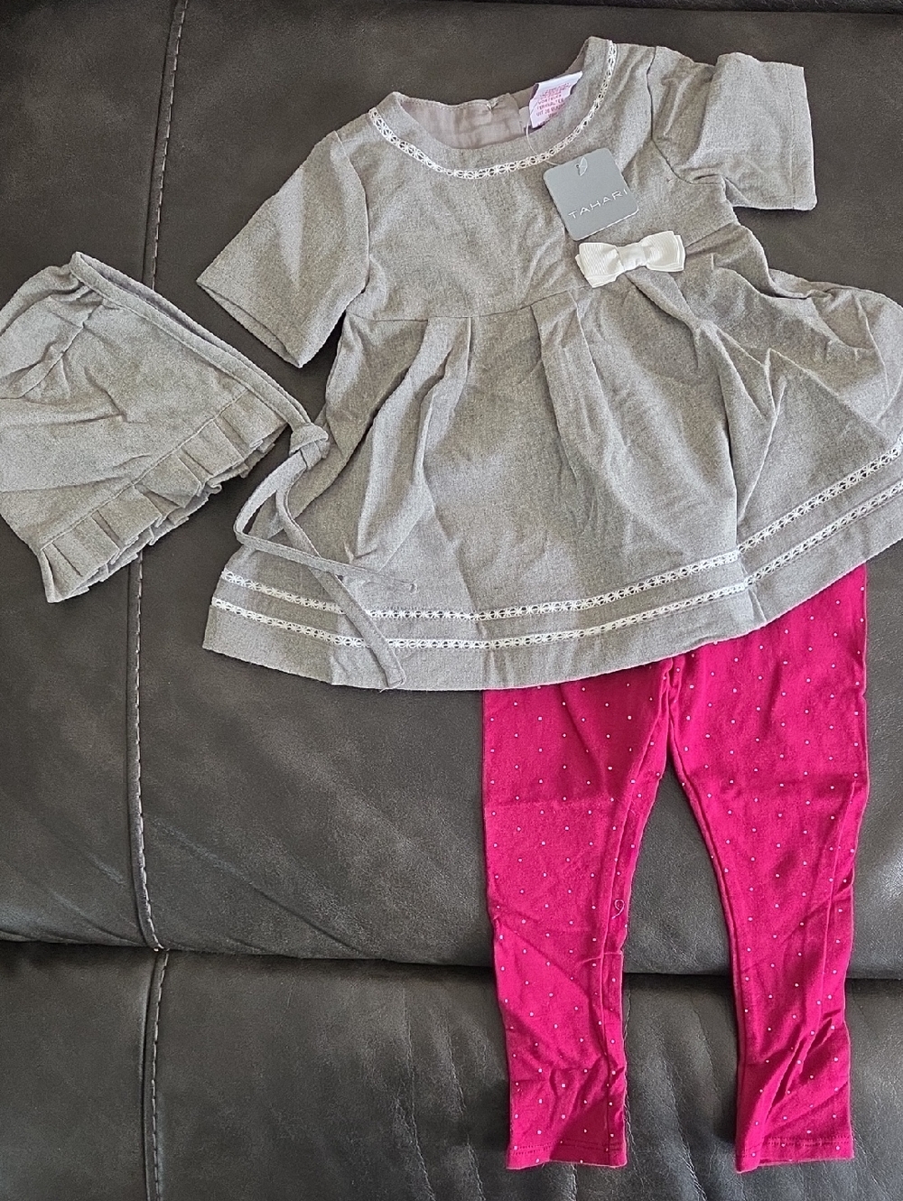 NWT Tahari Gray Dress with White Bow Accent, Pink/Gold Leggings